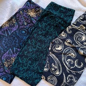 Gently Used LuLaRoe OS Leggings Lot of 3